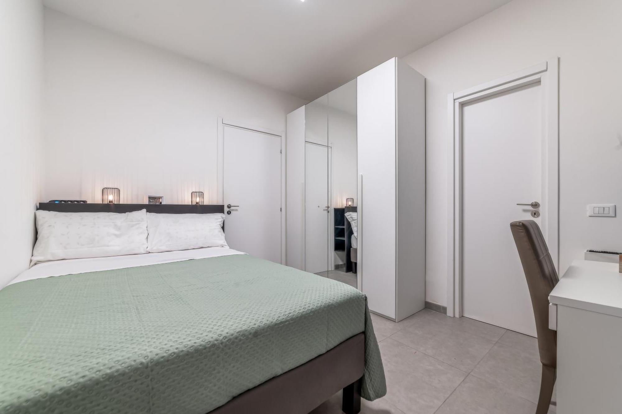 Cozy Enna Rooms - Metro Re Di Roma Exterior foto