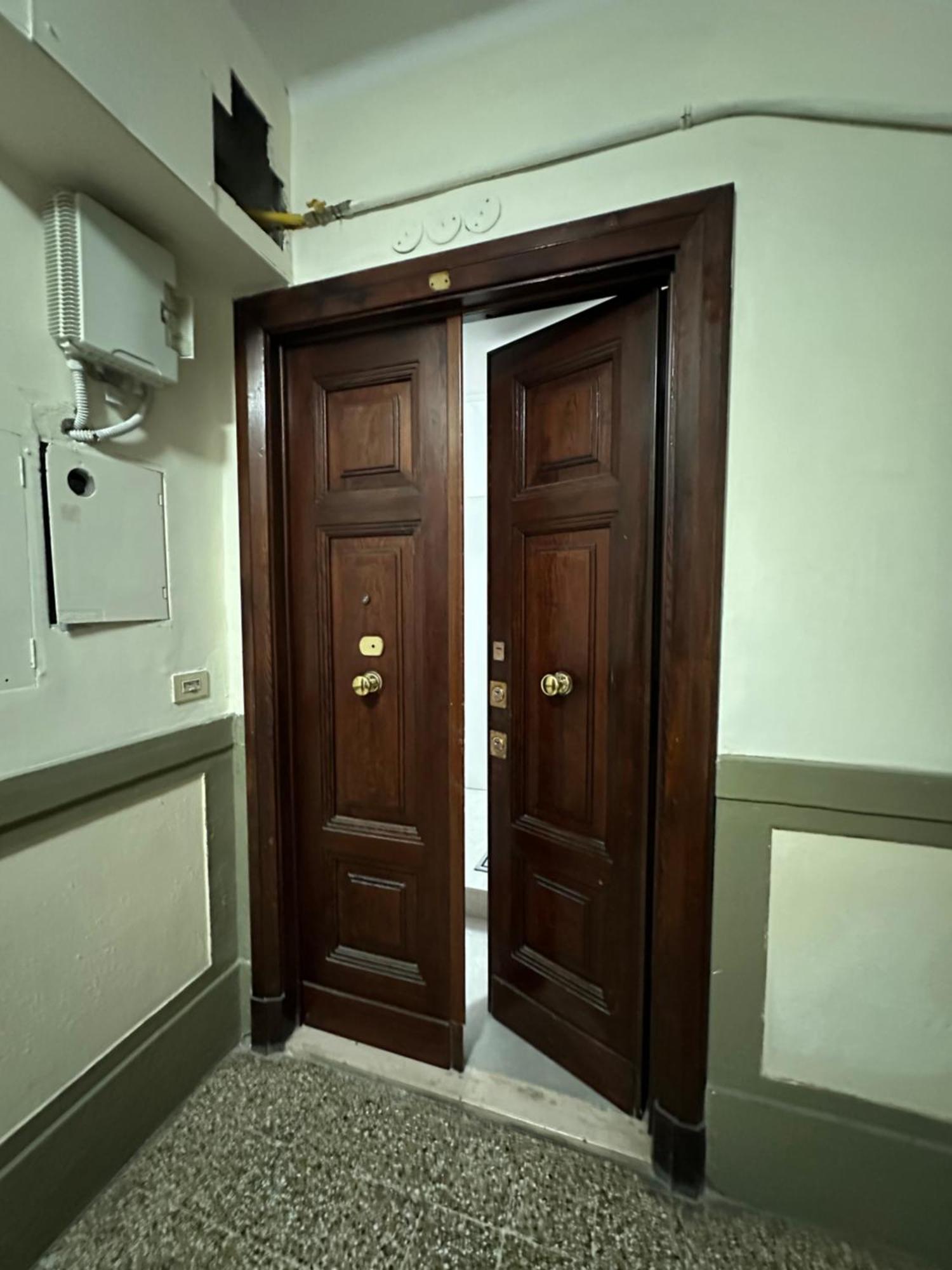 Cozy Enna Rooms - Metro Re Di Roma Exterior foto